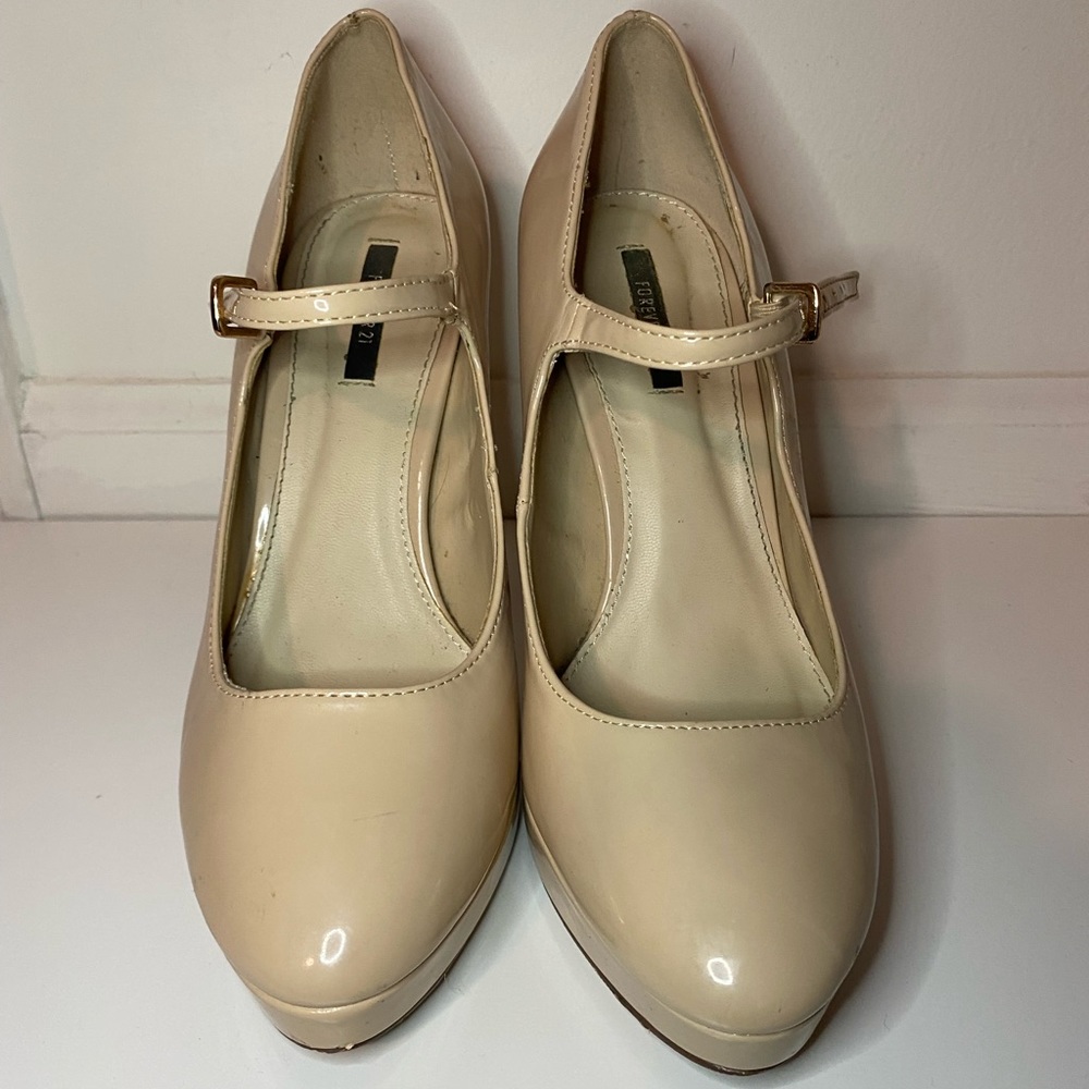 Forever 21 Nude Patent Leather Pumps